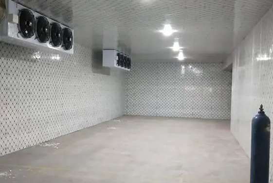 冷庫拆裝現場